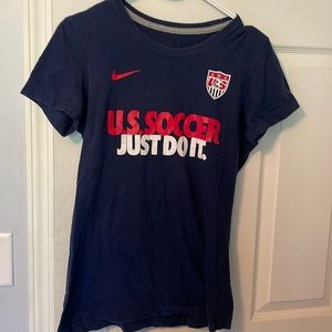 Nike US women’s soccer shirt!